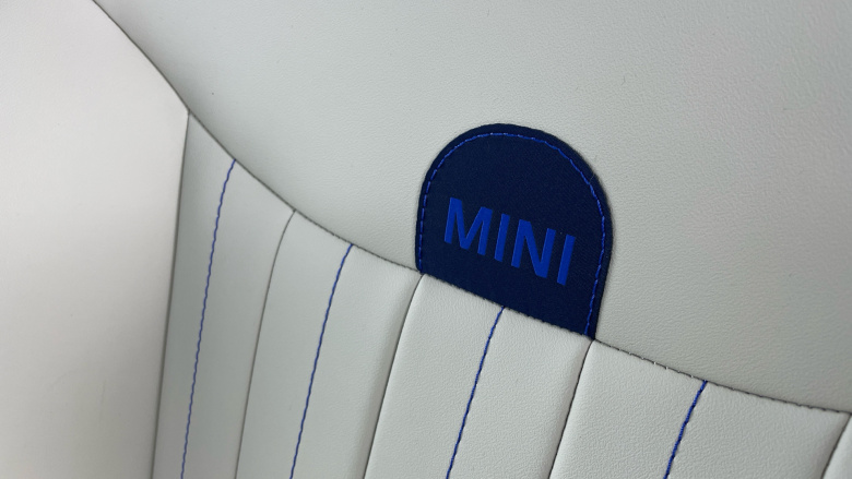 MINI Cooper 160kW SE Classic [Level 2] 54kWh 3dr Auto Electric Hatchback